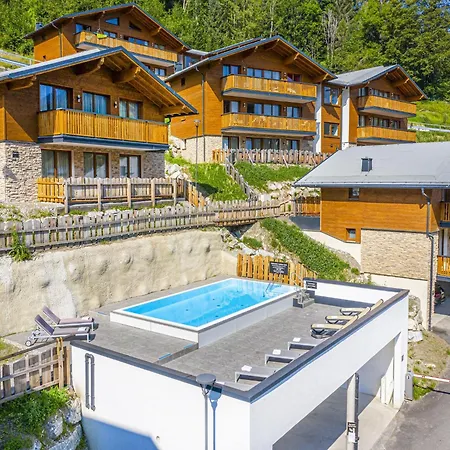 Attractive Penthouse With Balcony Apartment Wagrain